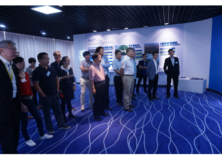 参观水乡管委会展示厅