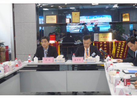 中信保總經理瞿棟致歡迎辭